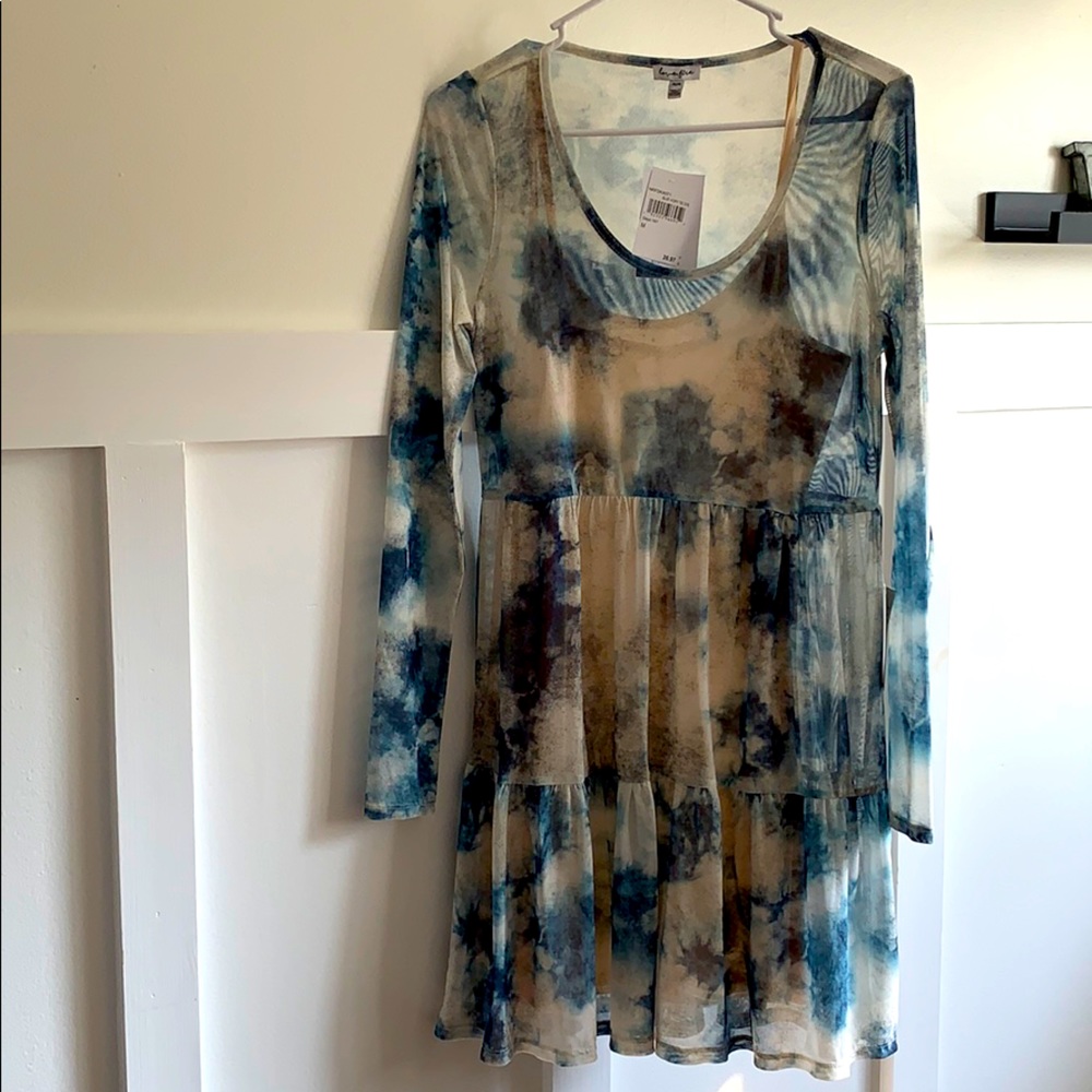 Long sleeve dress